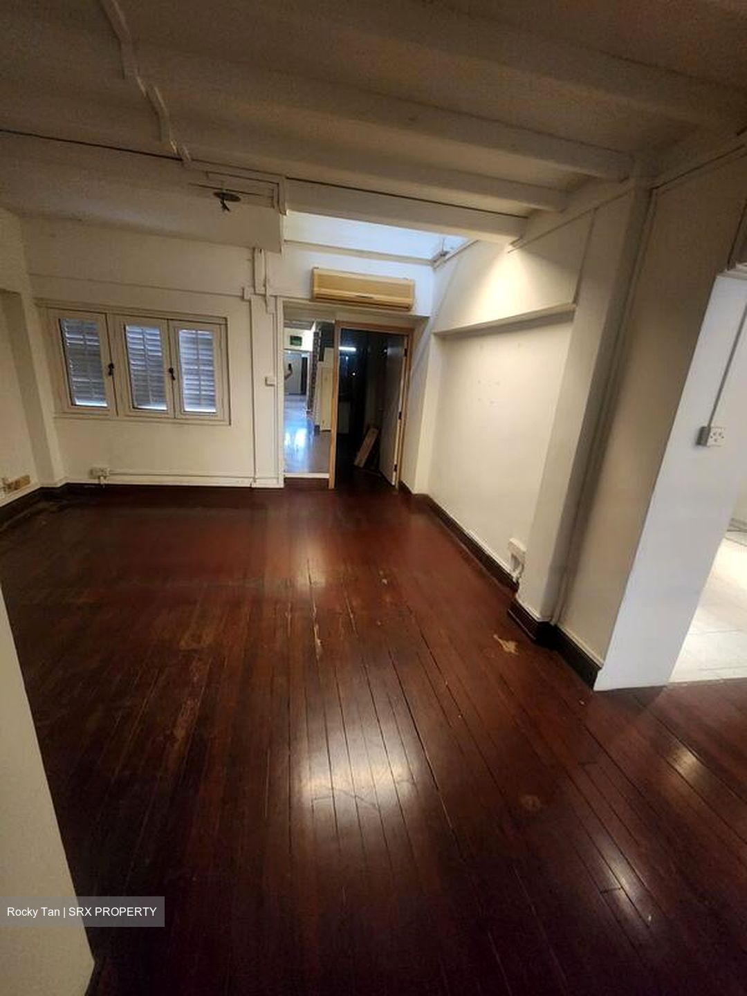 Crawford Court (D7), Retail #453516411